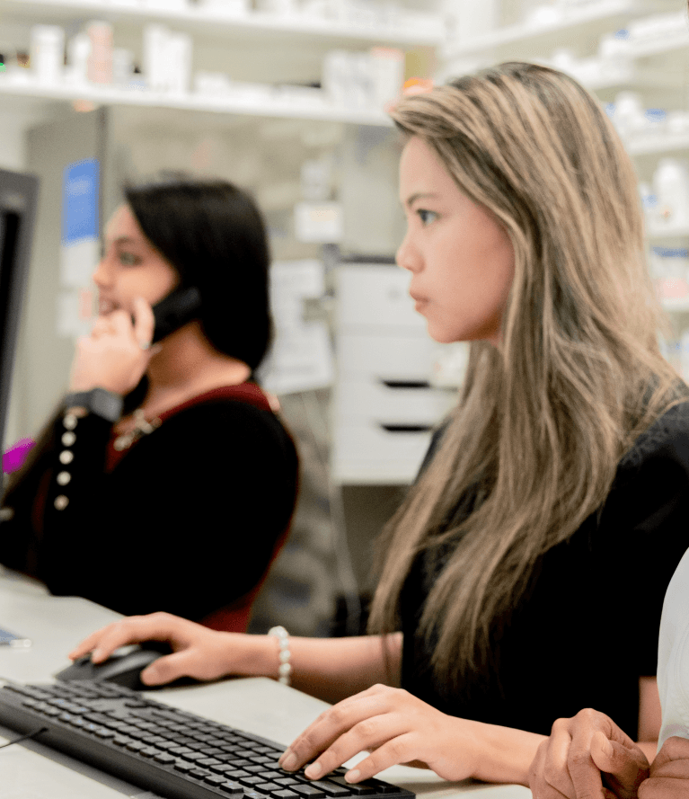 Sandra – Pharmacy Technician & Pharmacist Candidate at Tartan Pharmacy Ottawa